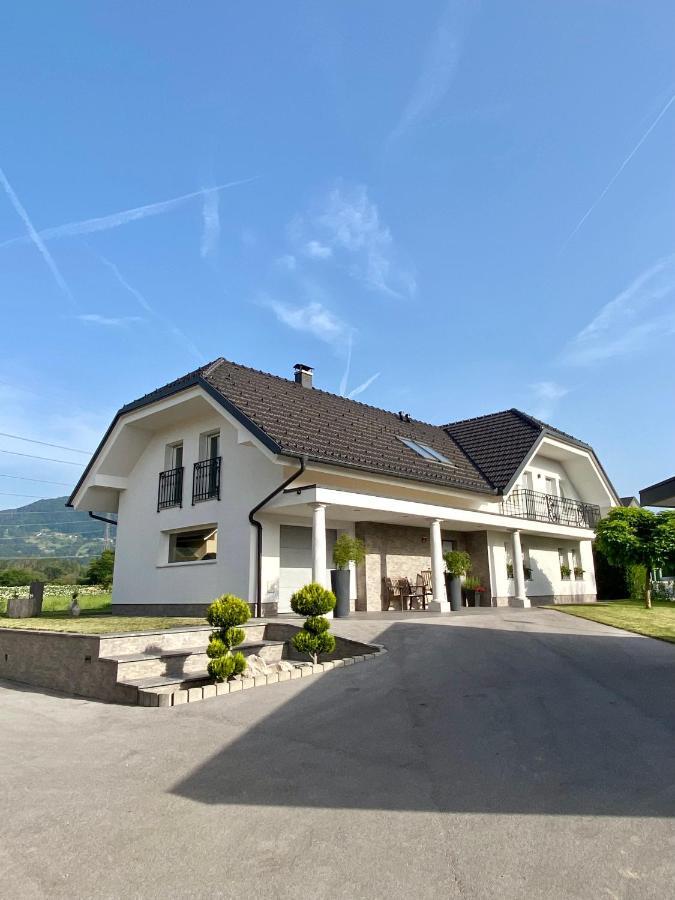 Hisa Helena Villa Kranj Exterior photo