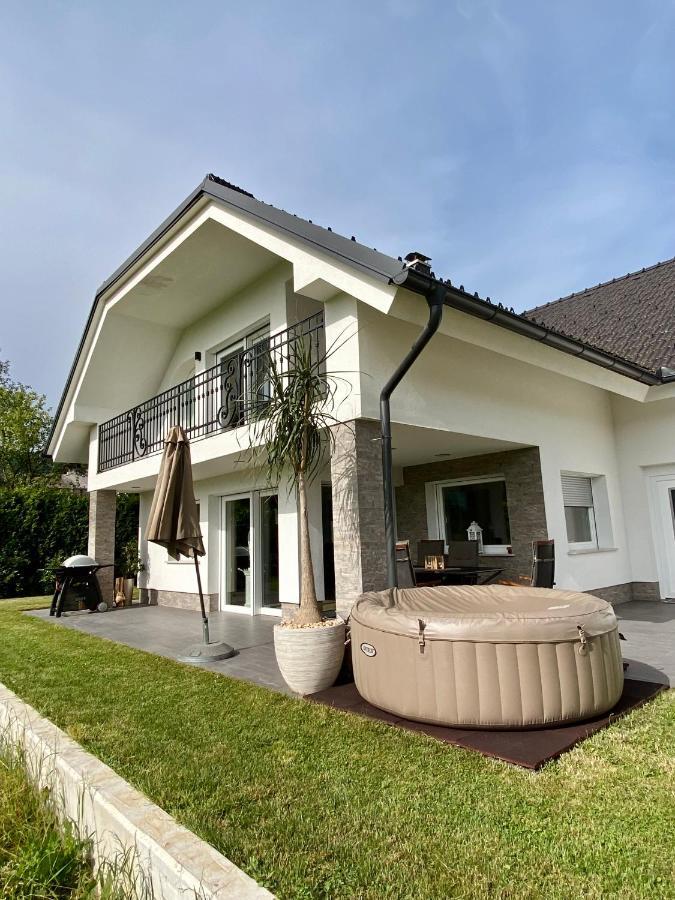 Hisa Helena Villa Kranj Exterior photo
